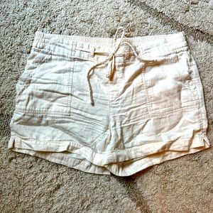Old Navy Linen Shorts, Cream, Size L